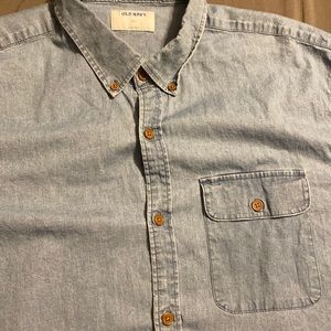 Mens jean button down.